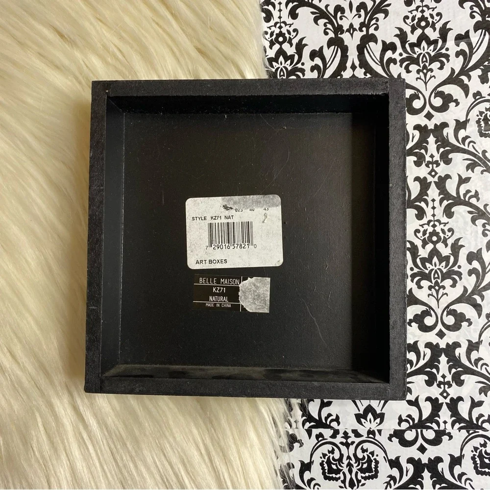 NWT : Belle Maison : ‘be happy’ quote natural wood box sign wall art decor